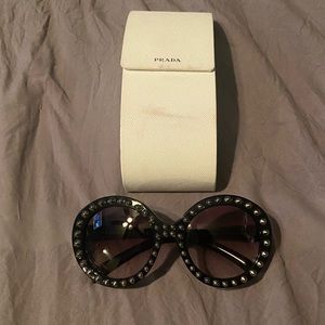 100% Authentic Prada Shades Excellent Condition